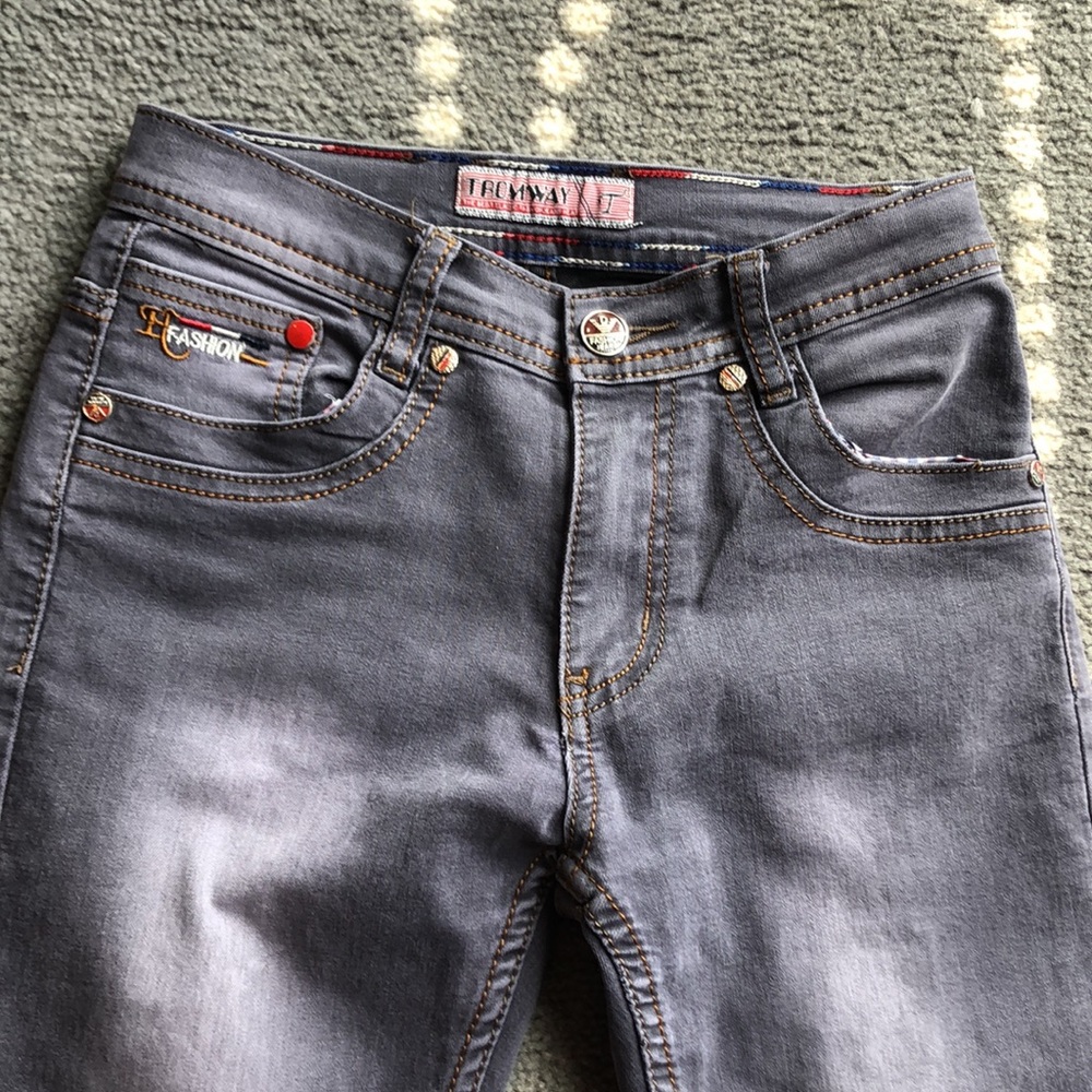 (Tromway) New Fashion Gray Denim Jean - Women’s SIZE 25